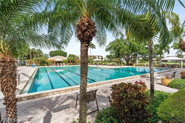 Building Photo - 4210 Steamboat Bend