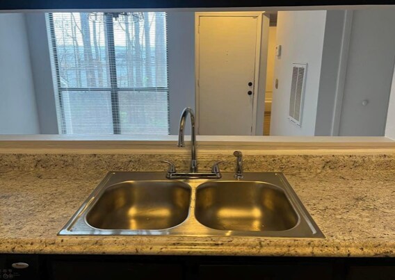 Kitchen - 4517 Sharon Chase Dr