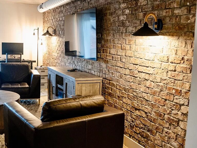 Building Photo - 542 Berlin Dr