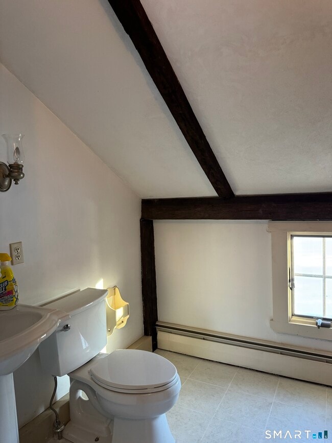 Building Photo - 30 Hopyard Rd