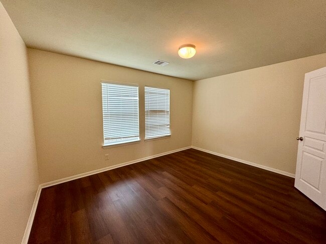 Building Photo - 8230 Polaris Point Ln