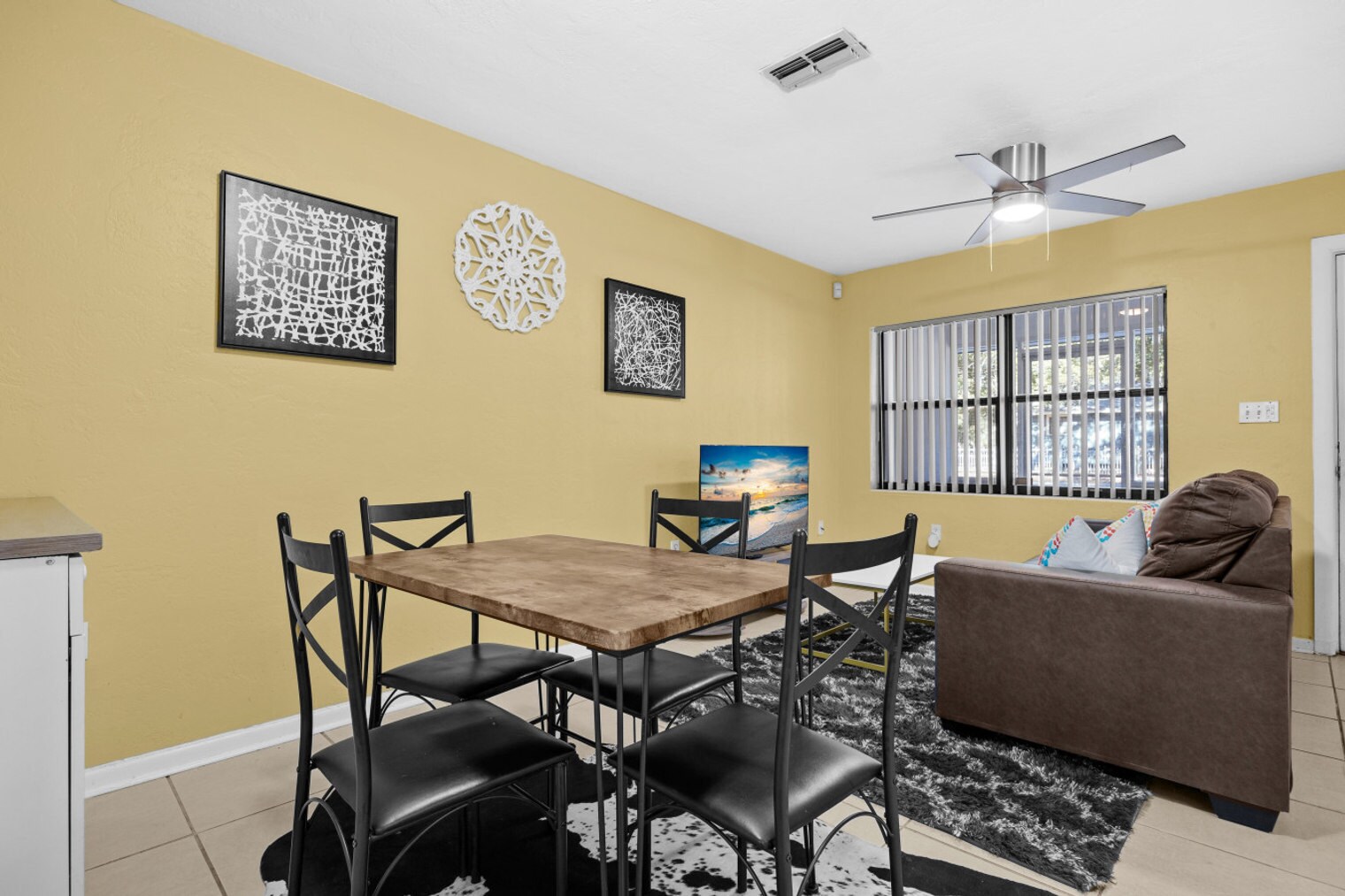 Building Photo - 737 SE 4th Ave