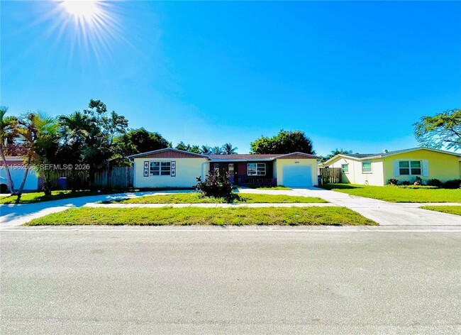 Building Photo - 6624 NW 2nd St