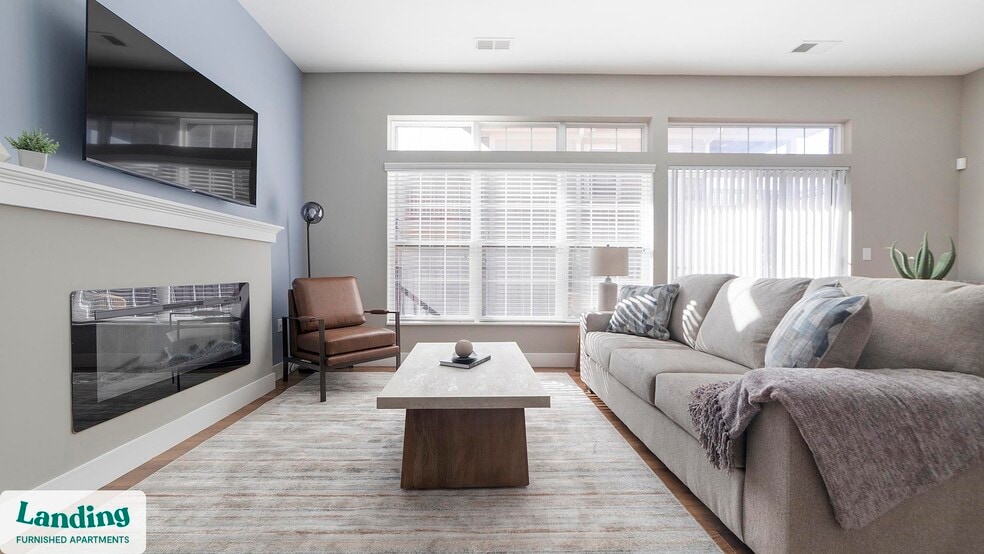 Building Photo - 41 E 9th Ave