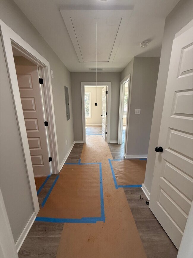 Building Photo - Brand-New Construction | 4 Bed / 3 Bath