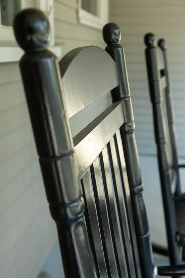 Building Photo - 37 Main Rd N