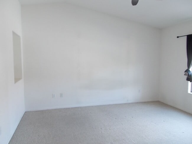 Building Photo - 7295 Diamond Canyon Ln