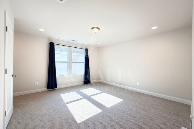 Building Photo - 219 Wood Orchid Ln