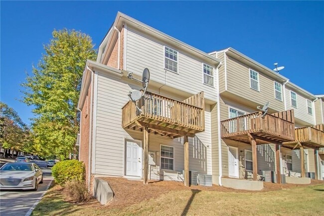 Building Photo - 2218 Landing Walk Dr