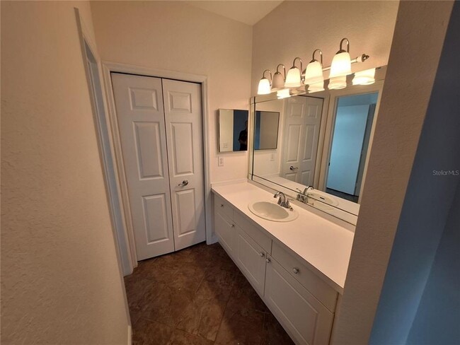 Building Photo - 5140 Northridge Rd