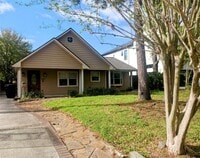 Building Photo - 923 W 41st St