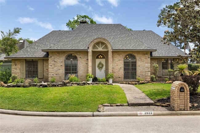 Building Photo - 2922 Deer Hollow Dr