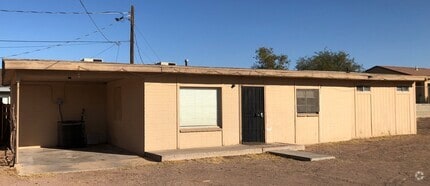 Building Photo - 447 E Merlayne Dr