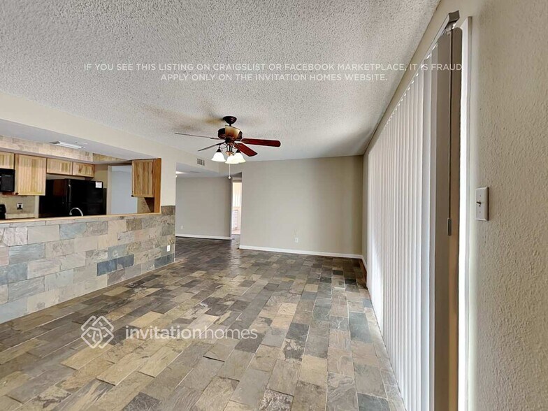 Building Photo - 4913 W Frier Dr