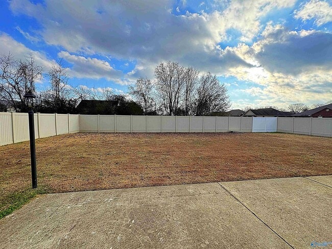 Building Photo - 13098 Arbor Ridge