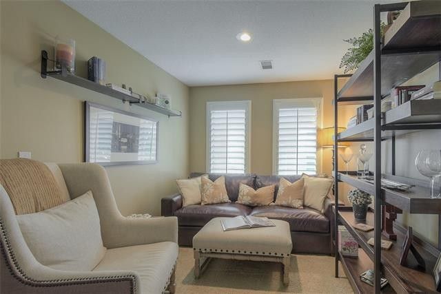 Building Photo - 14412 Fairway St