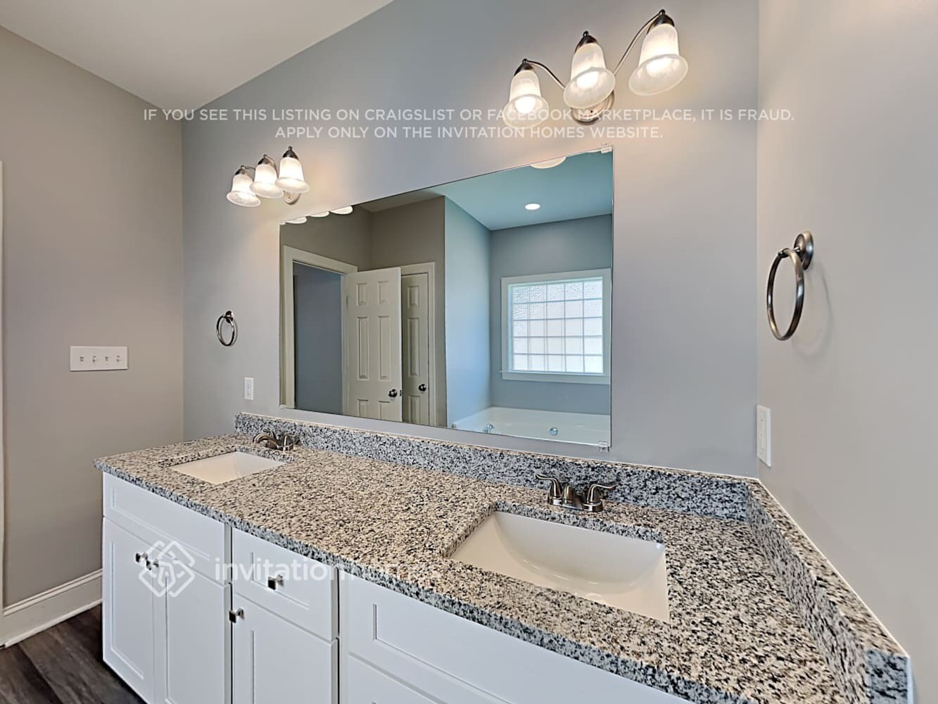 Building Photo - 2008 Watsonia Dr