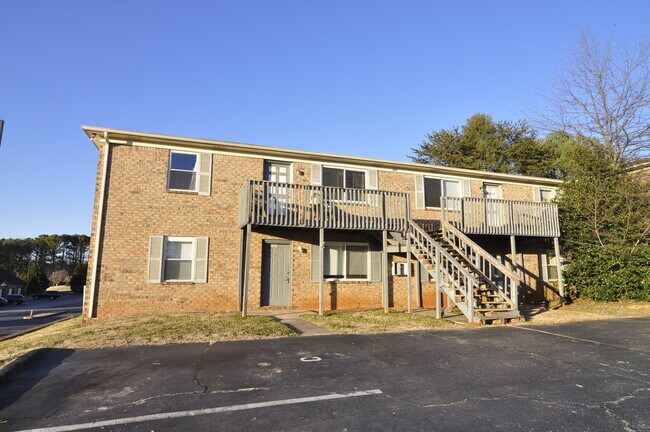Building Photo - 4524 Bonnell Dr NW