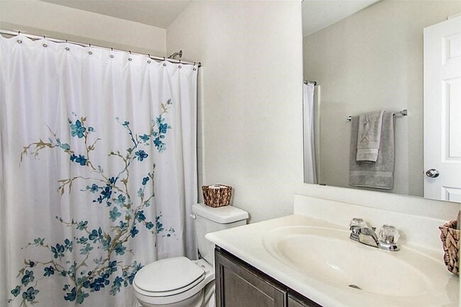 Building Photo - 8102 Yaupon View Dr