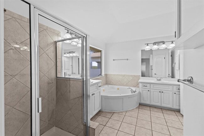 Building Photo - 5724 Brittlyns Ct