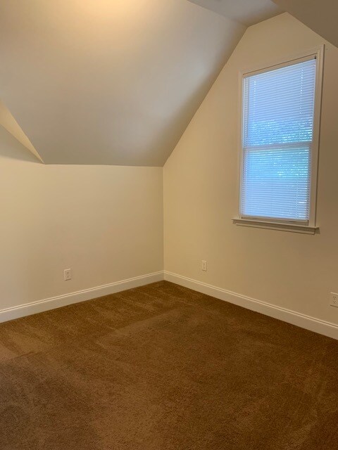 Building Photo - 493 Yonah Ave