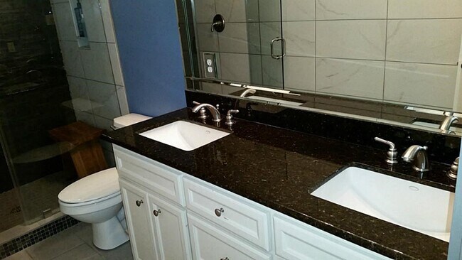 Building Photo - 1414 Emancipation Ave