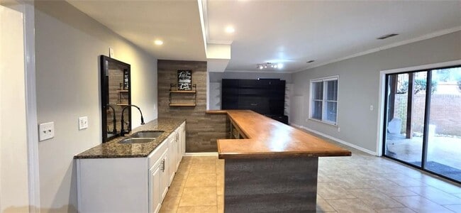 Building Photo - 3610 Hedge Arbor Ct