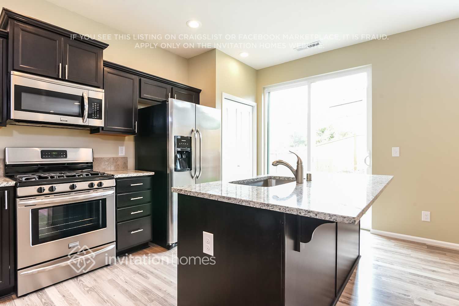 Building Photo - 19931 98th Ave E