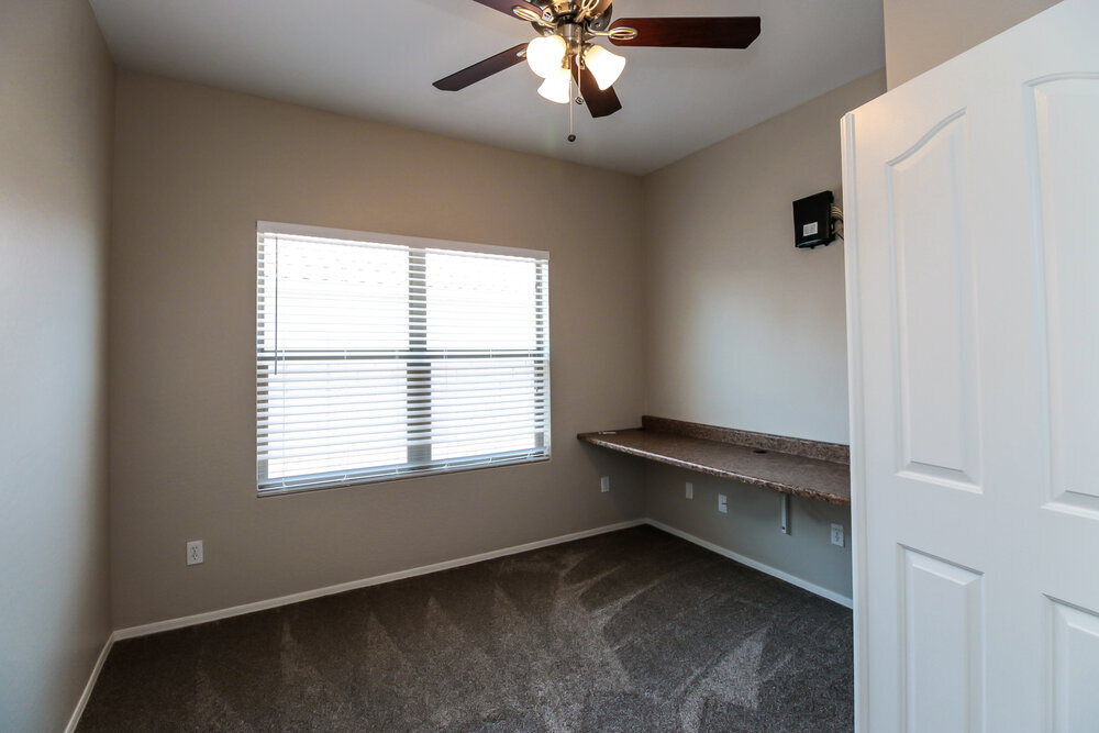 Building Photo - 33337 N Sonoran Trail