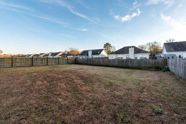 Building Photo - 7737 Eagle Lake Rd