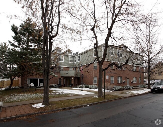 Primary Photo - Emerson Gardens