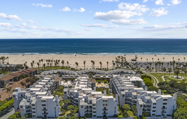 Building Photo - 2910 Neilson Way