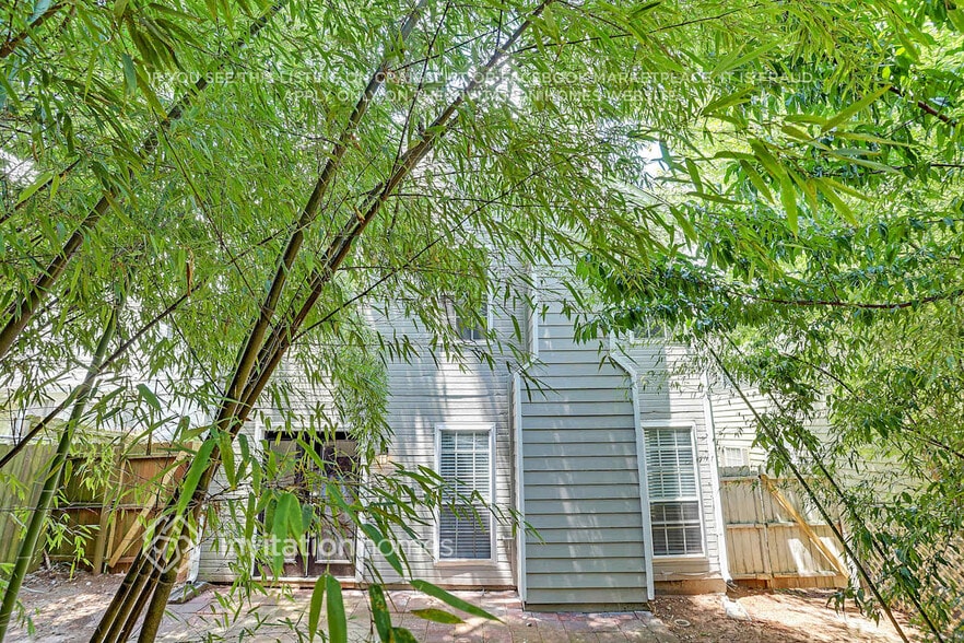 Building Photo - 6608 E Windsor Ln