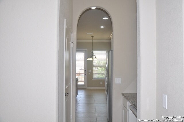 Building Photo - 523 Tranquil Oak