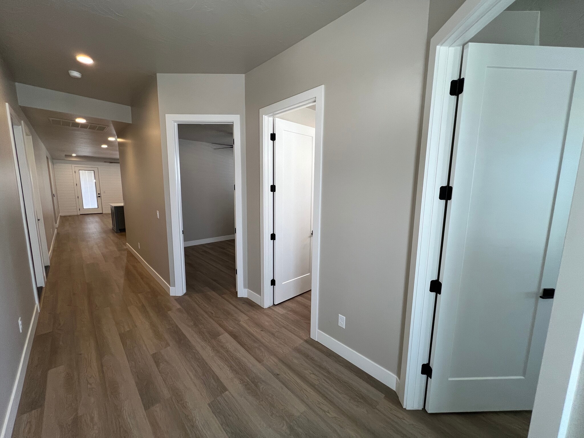Building Photo - 2213 W 320 S