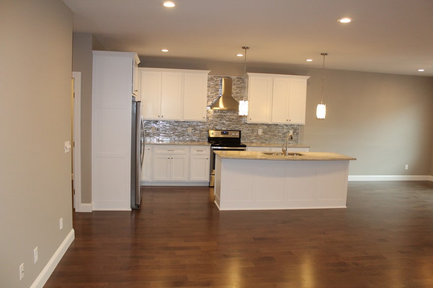 Living Room - 4623 6th Ave