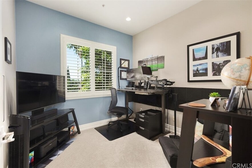 Building Photo - 3401 S Main St