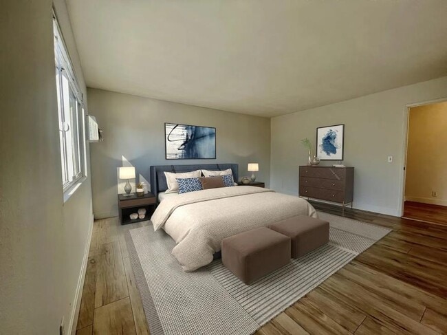Building Photo - 1 bedroom in NORTH HOLLYWOOD CA 91605