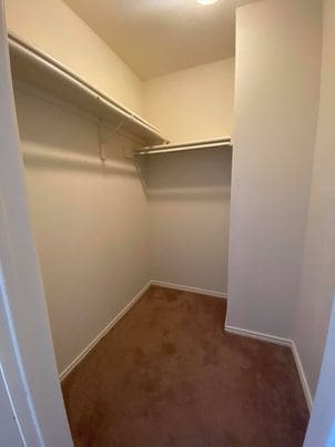 Building Photo - 20805 Trotters Ln