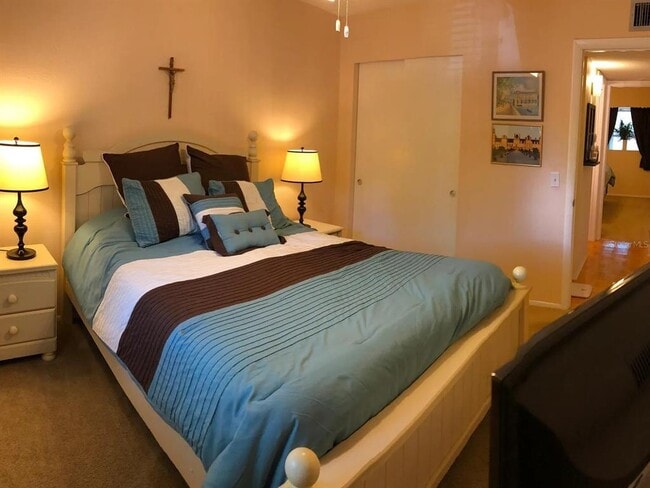 Building Photo - 2071 Australia Way W