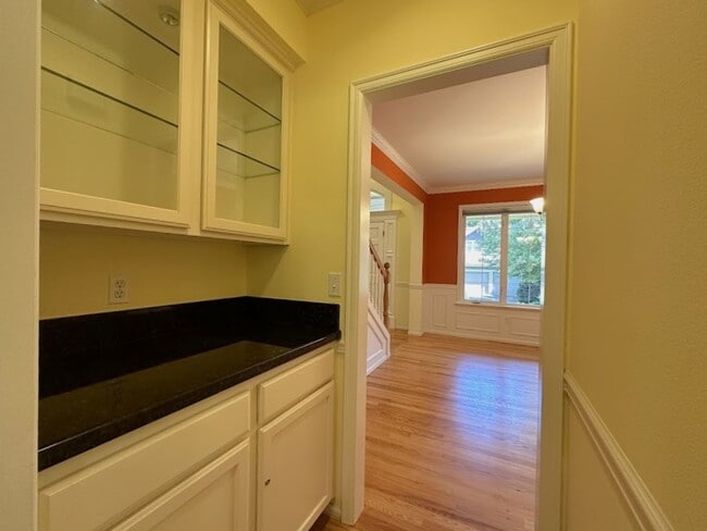 Building Photo - Luxury living in Gig Harbor!
