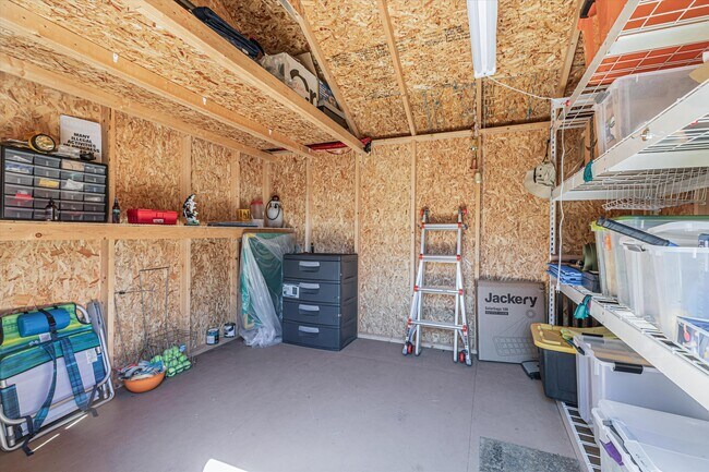 Building Photo - 755 Enright Ave