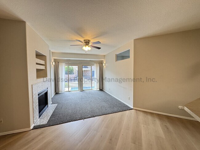 Building Photo - Beautiful 2 Bedroom Condo on the West Side of Colorado Springs