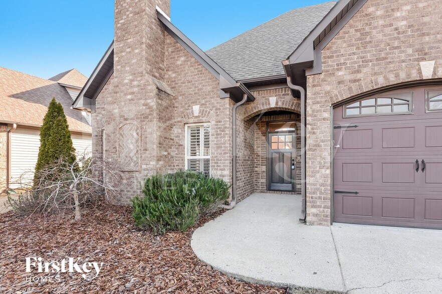 Building Photo - 149 Willow View Lane