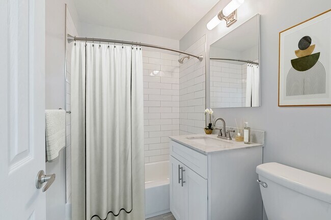 Building Photo - Grove Gardens