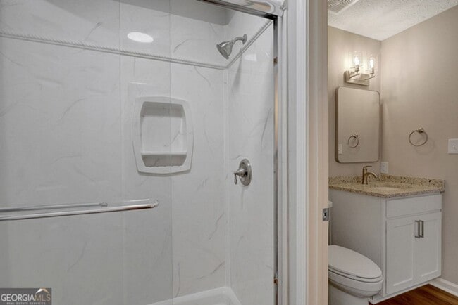 Building Photo - 105 Belle Dr