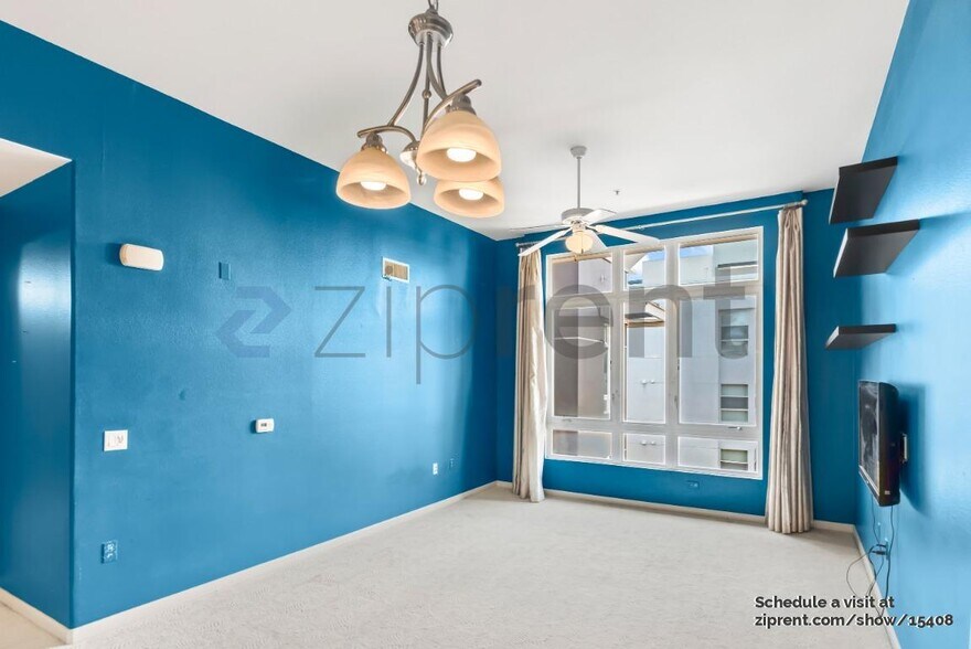 Building Photo - 1101 S Main St