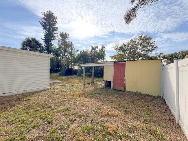 Building Photo - 124 Shelley Dr