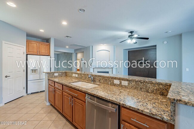 Building Photo - 1254 W Versilia Dr