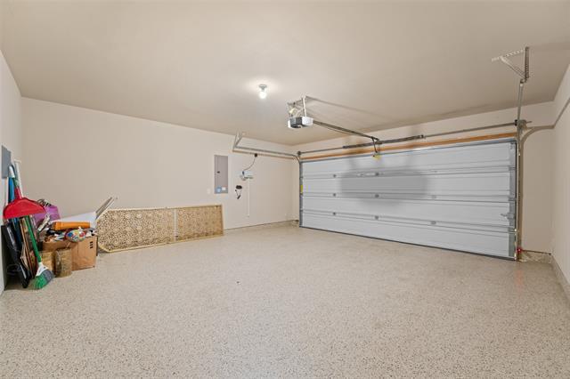 Building Photo - 600 Fishback Cir